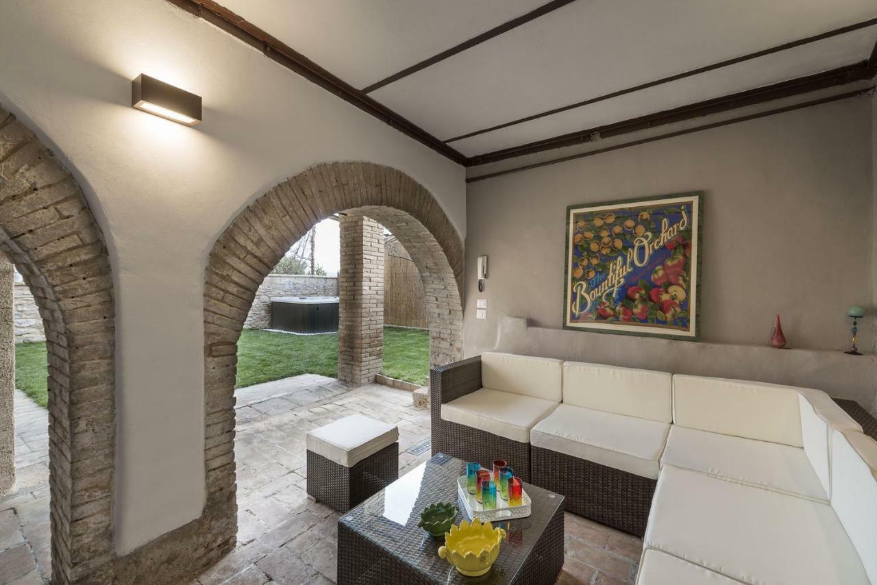 Villa Elisa スペッロ エクステリア 写真